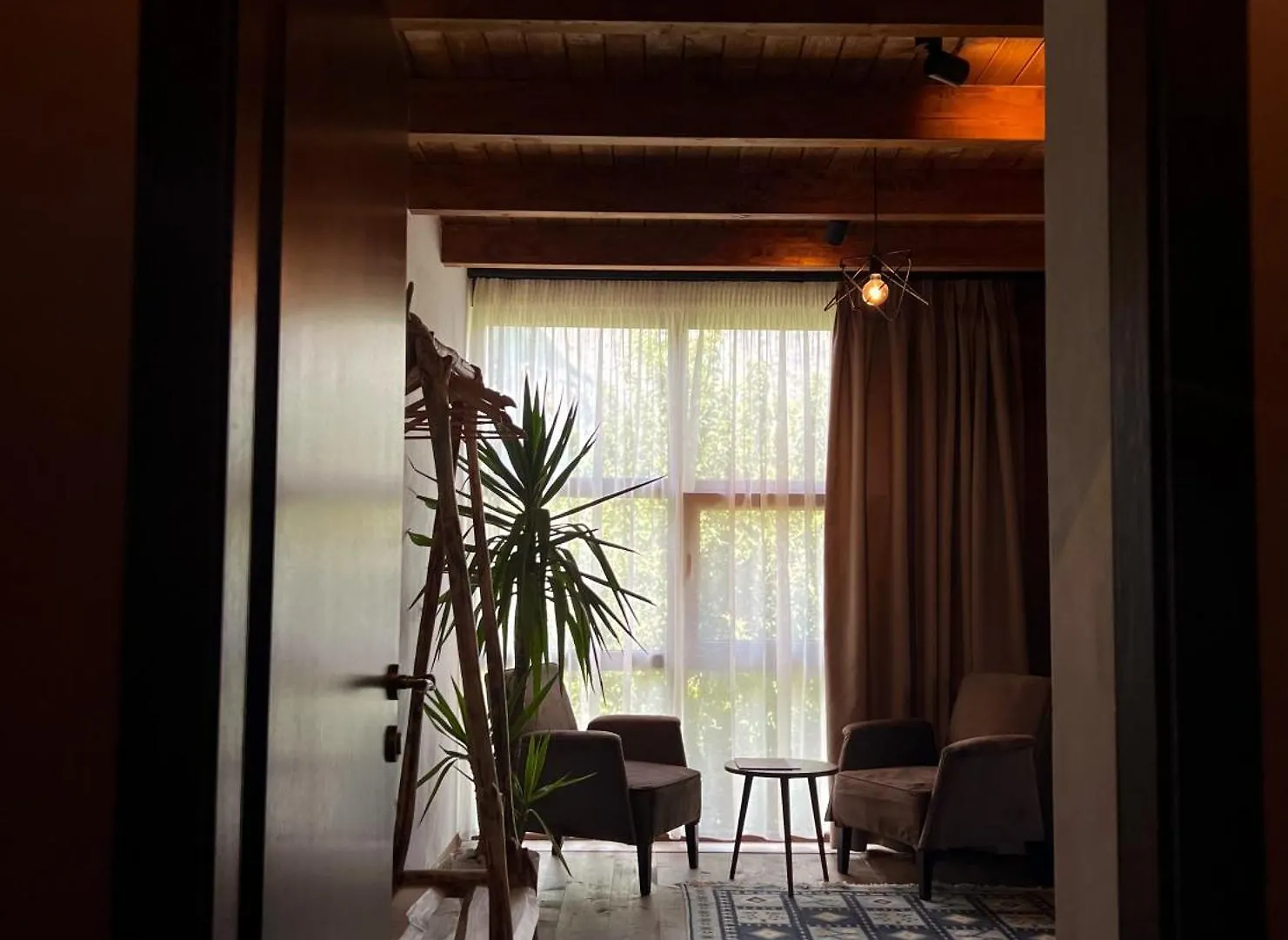 Molla Guest House Theth